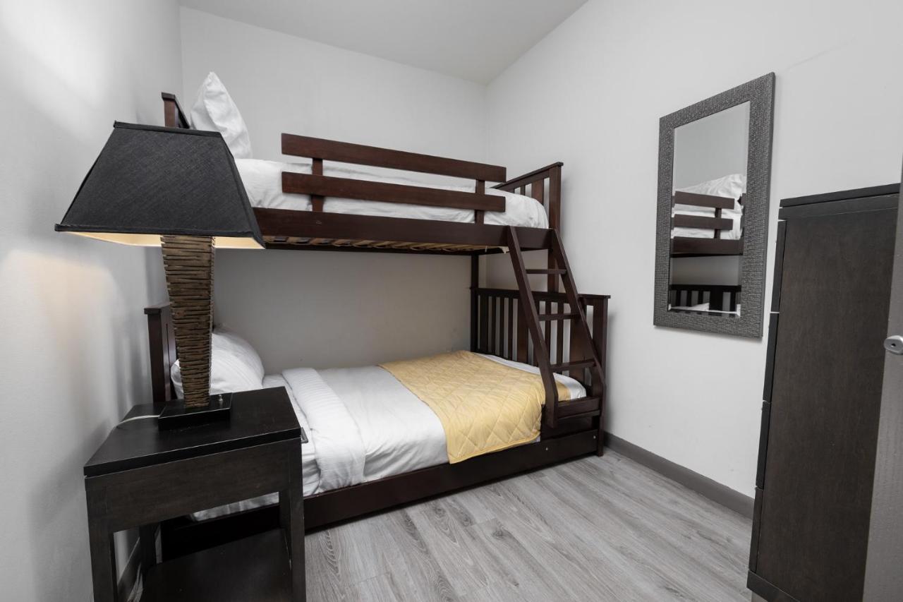 Upgraded Lakeside Resort Dream Vacation Home Келоуна Экстерьер фото